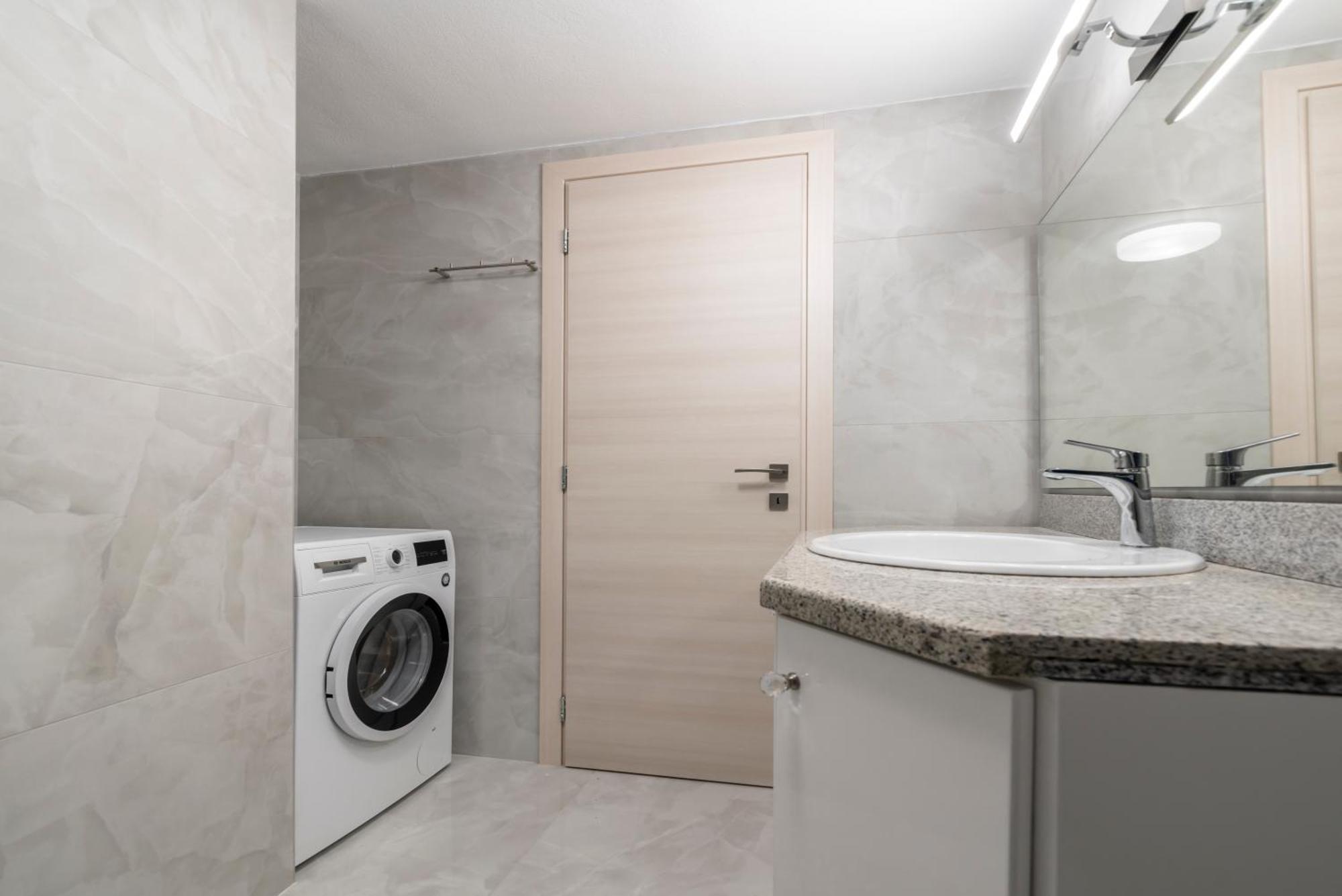 Neon 2Br Luxurious Central Apt Heraklion Buitenkant foto